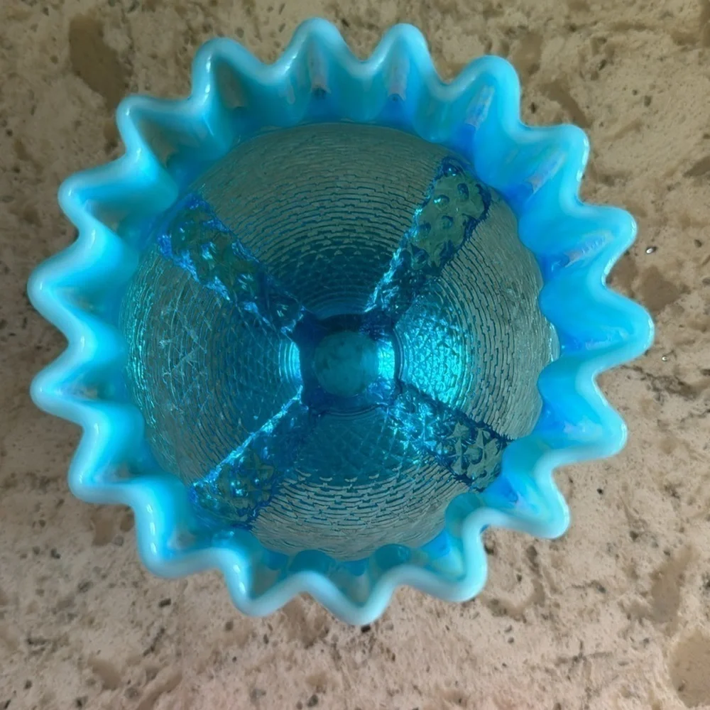 VINTAGE~NORTHWOOD OPALESCENT~BLUE ART GLASS~HANDKERCHIEF BOWL~BUTTON PANELS~G124